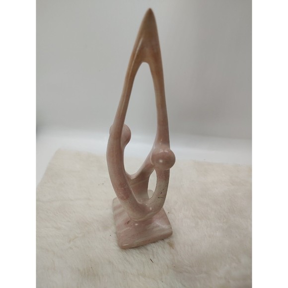 8" Carved Stone 2 Dancing Figures Kenya Ten Thousand Villages Sculpture - Picture 8 of 12